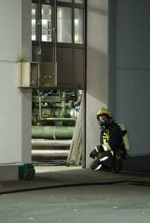 Feuerwehreinsatz nach Ammoniakaustritt in Garsten 20130908-0328.jpg