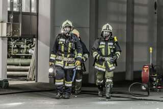 Feuerwehreinsatz nach Ammoniakaustritt in Garsten 20130908-0336.jpg