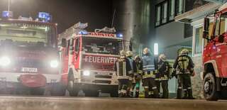 Feuerwehreinsatz nach Ammoniakaustritt in Garsten 20130908-0344.jpg