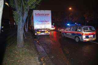Junge Frau bei Verkehrsunfall in Linzer Stadtgebiet getötet 20131006-5034.jpg