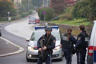 Bombendrohung: Oberbank von Polizei umstellt 20131009-5316.jpg