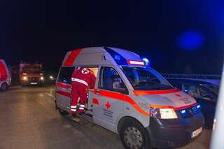 Neun Verletzte nach schwerer Verkehrsunfall mit Kleinbus 20131018-6317.jpg
