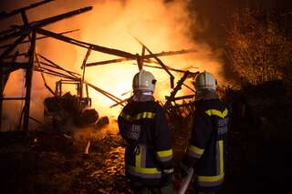 Stadel durch Brand vollständig zerstört 20131026-7223.jpg