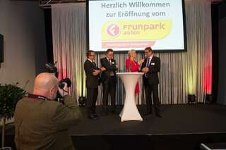 Fachmarktzentrum Frunpark in Asten hat eröffnet 20131029-7295.jpg