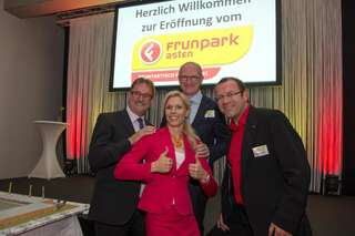 Fachmarktzentrum Frunpark in Asten hat eröffnet 20131029-7362.jpg