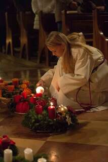 Advent, Advent, die erste Kerze brennt 20131130-9260.jpg