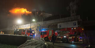 Brand am Linzer Pöstlingberg - Feuermann bei den Löscharbeiten verletzt 20131220-0745.jpg