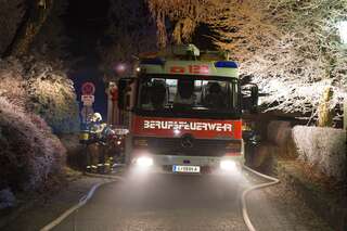 Brand am Linzer Pöstlingberg - Feuermann bei den Löscharbeiten verletzt 20131220-0781.jpg
