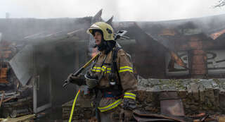 Brand am Linzer Pöstlingberg - Feuermann bei den Löscharbeiten verletzt 20131220-0871-2.jpg