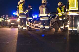 Zwei Verletzte bei Verkehrsunfall in St. Florian 20131227-1166.jpg