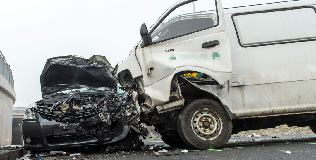 Titelbild: Verkehrsunfall in Pasching