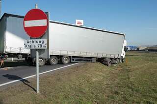 Lkw-Fahrer wollte auf Autobahnabfahrt wenden 20140221-3589.jpg
