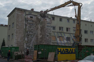 Nach Explosion - einsturzgefährdetes Wohnhaus in Linz ist bald abgerissen 20140304-4108.jpg