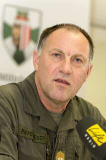 Pressekonferenz Militärkommandant OÖ zum Thema  Spardruck 20140325-2504.jpg