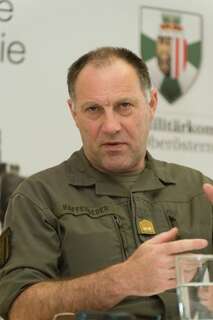 Pressekonferenz Militärkommandant OÖ zum Thema  Spardruck 20140325-2541.jpg