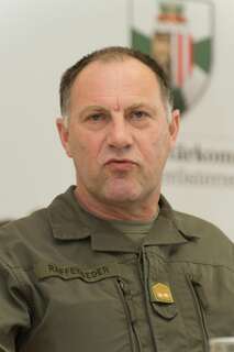 Pressekonferenz Militärkommandant OÖ zum Thema  Spardruck 20140325-2544.jpg