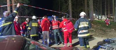 Hubschrauber im Bezirk Gmunden abgestürzt: Ein Toter 20140405-6021.jpg