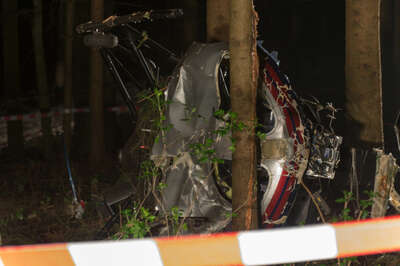 Hubschrauber im Bezirk Gmunden abgestürzt: Ein Toter _dsc3989.jpg
