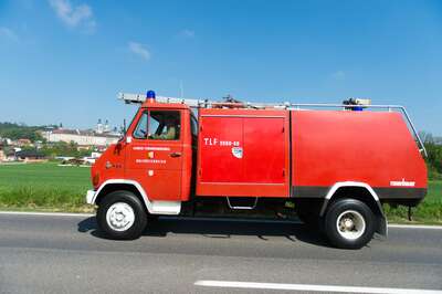 Feuerwehr Oldtimer on the Road 20140427-6748.jpg