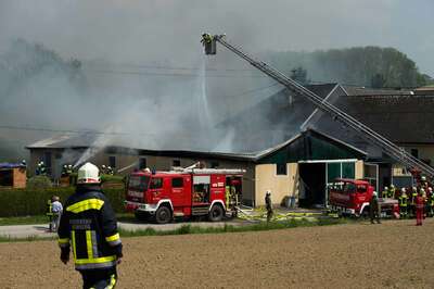 Hoher Sachschaden bei Großbrand 20140502-5676.jpg