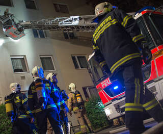 Kellerbrand in Linz-Ebelsberg 20140428-7184.jpg
