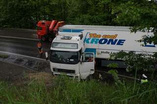 Sperre der Mühlkreisautobahn nach LKW-Unfall 20140503-7605.jpg