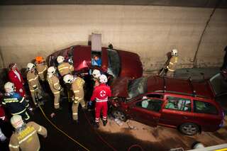 Verkehrsunfall mit eingeklemmter Person im Mona Lisa Tunnel 20140503-7615.jpg