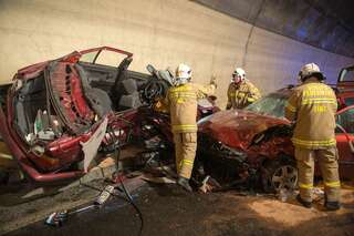Verkehrsunfall mit eingeklemmter Person im Mona Lisa Tunnel 20140503-7633.jpg