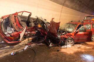 Verkehrsunfall mit eingeklemmter Person im Mona Lisa Tunnel 20140503-7641.jpg