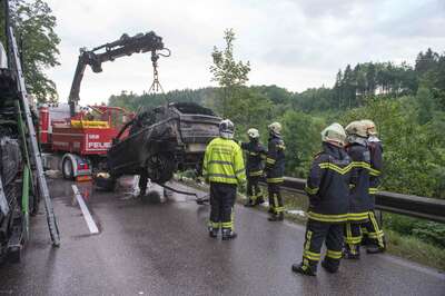 Über 200.000 Euro Schaden bei Brand von Pkw-Transporter 20140625-0155.jpg