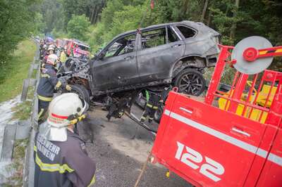 Über 200.000 Euro Schaden bei Brand von Pkw-Transporter 20140625-0166.jpg