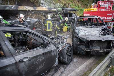 Über 200.000 Euro Schaden bei Brand von Pkw-Transporter 20140625-0170.jpg