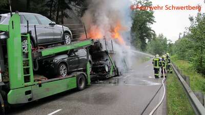 Über 200.000 Euro Schaden bei Brand von Pkw-Transporter img_3297.jpg