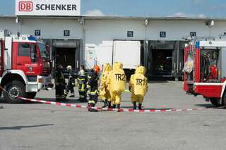 Gefahrenstoff ausgetreten drei Feuerwehren im Einsatz 20140715-2387.jpg