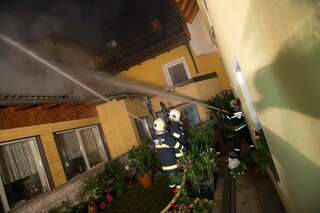 Haus in Vollbrand - Nachbarn retten Frau 20140717-2449.jpg