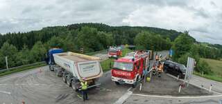 Tödlicher Unfall mit zwei Lkw bei A7-Abfahrt in Gallneukirchen 20140731-3418.jpg