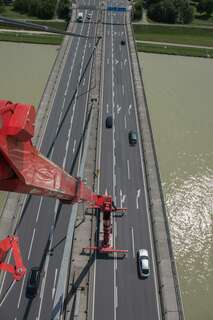 Sicherheitscheck: 70 Meter über der Voestbrücke 20140810-4403.jpg
