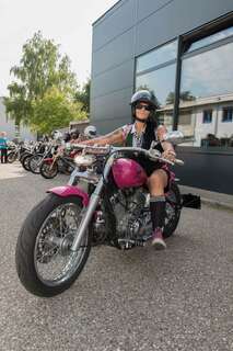 Harley-Girls gaben Gas für Spenden 20140809-4311.jpg
