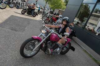 Harley-Girls gaben Gas für Spenden 20140809-4313.jpg
