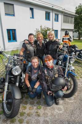 Harley-Girls gaben Gas für Spenden 20140809-4326.jpg