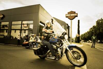 Harley-Girls gaben Gas für Spenden 20140809-4337.jpg