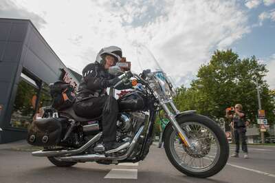 Harley-Girls gaben Gas für Spenden 20140809-4339.jpg