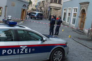 Mordversuch - In Linzer Lokal mit Glasscherben attackiert 20141006-8907.jpg