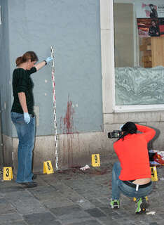 Mordversuch - In Linzer Lokal mit Glasscherben attackiert foto_01-5.jpg