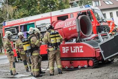 Brandalarm auf der Baustelle der Bruckner Universität 20141011-4623.jpg