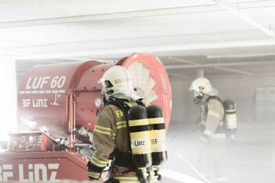 Brandalarm auf der Baustelle der Bruckner Universität 20141011-4628.jpg