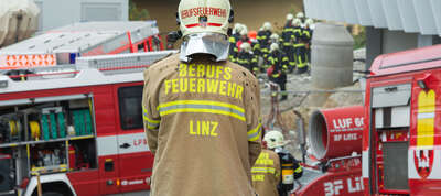Brandalarm auf der Baustelle der Bruckner Universität 20141011-4691.jpg