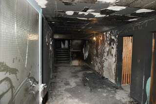 Mehrere Personen bei Brand in einem Mehrparteienhaus verletzt 20141025-0042.jpg