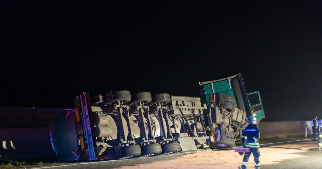 Titelbild: Totalsperre der Westautobahn nach Tanklastwagenunfall