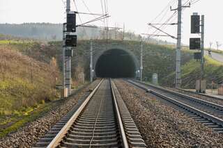 Einsatzkräfte übten Notfall im Sieberg- Eisenbahntunnel 20141122-2840.jpg
